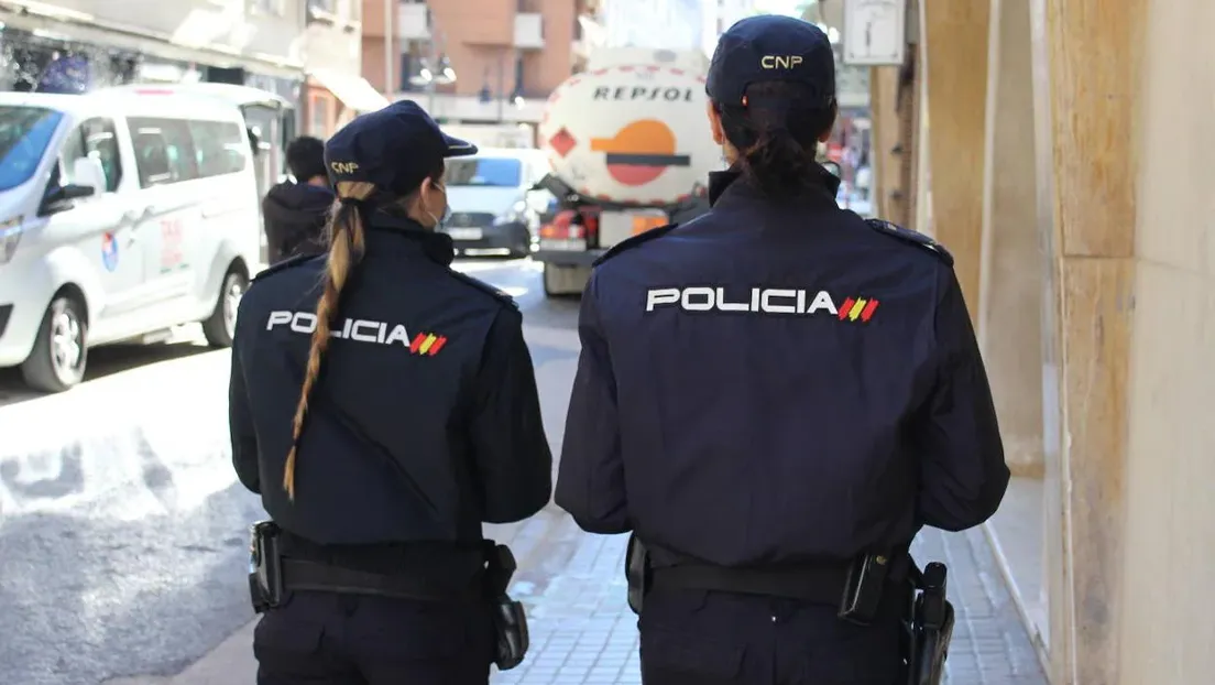 Detienen a tres inmigrantes colombianos por intentar asesinar a un joven en Castellón tras apuñalarlo y robarle