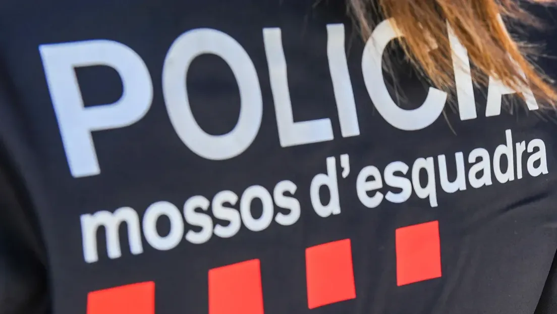 Detenidos dos inmigrantes peruanos y una cubana en Martorell (Barcelona) por robar a una mujer y después estafarle 24.800 euros