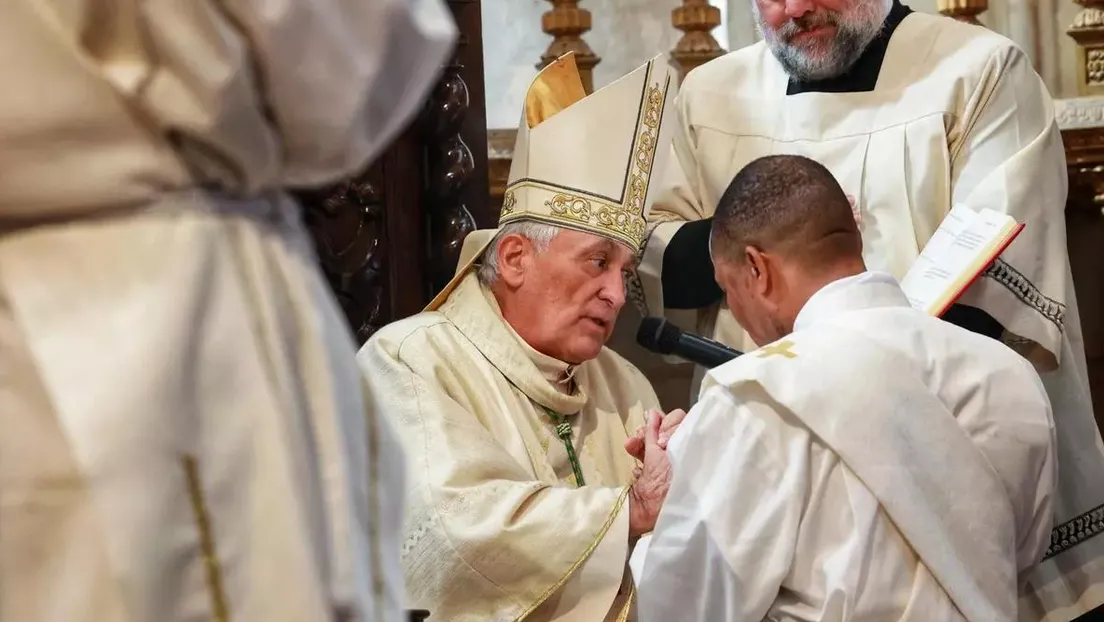 Un inmigrante nigeriano que llegó a España en patera ha sido nombrado sacerdote en la Catedral de Cádiz