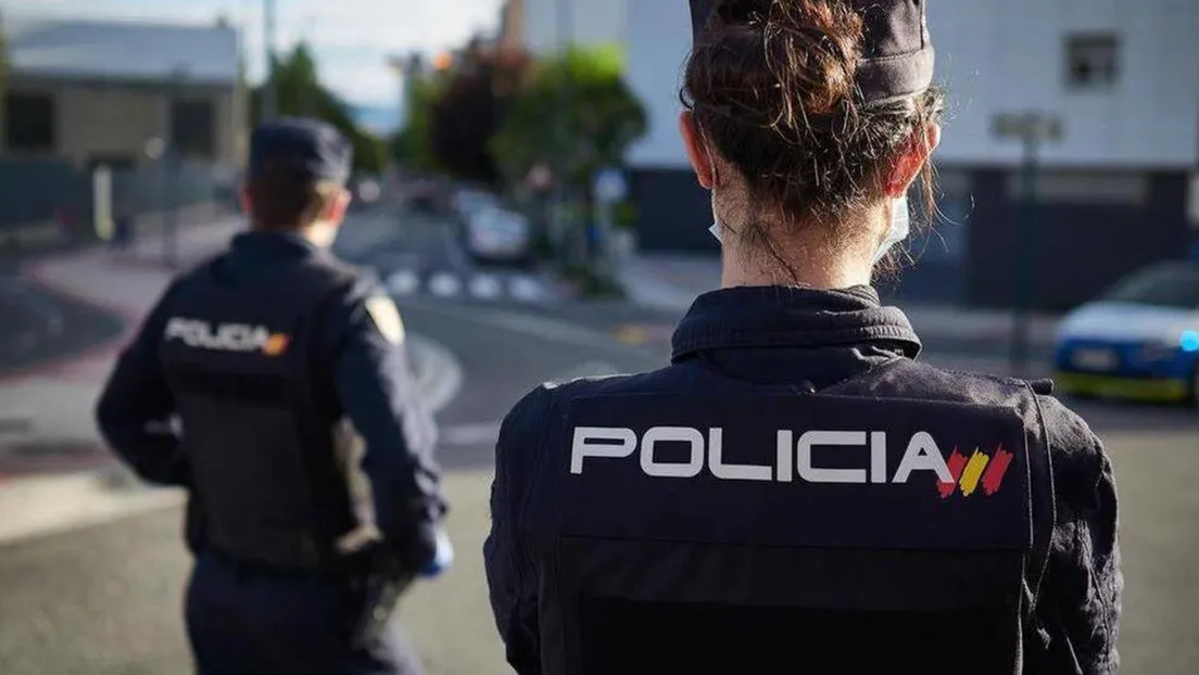 Detenido un boliviano por agredir sexualmente a su expareja a punta de cuchillo y secuestrarla en su casa en Valencia