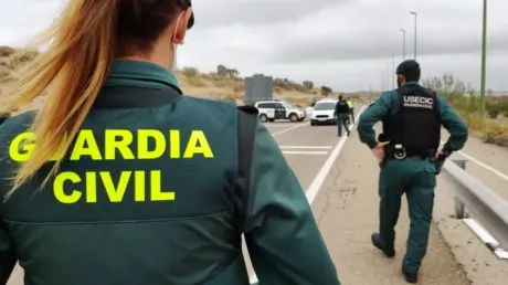 Un inmigrante marroquí condenado a un año de cárcel por atacar a un guardia civil con un destornillador en Roquetas de Mar - diciembre 2024