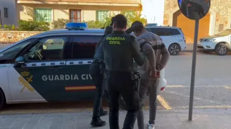 Un inmigrante magrebí intentó asesinar a un hombre estrangulándolo durante un robo en la Colonia de Sant Jordi (Mallorca) - enero 2025