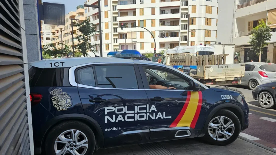 El patrón de una patera le da una paliza a uno de los inmigrantes por testificar en su contra: «chivato»