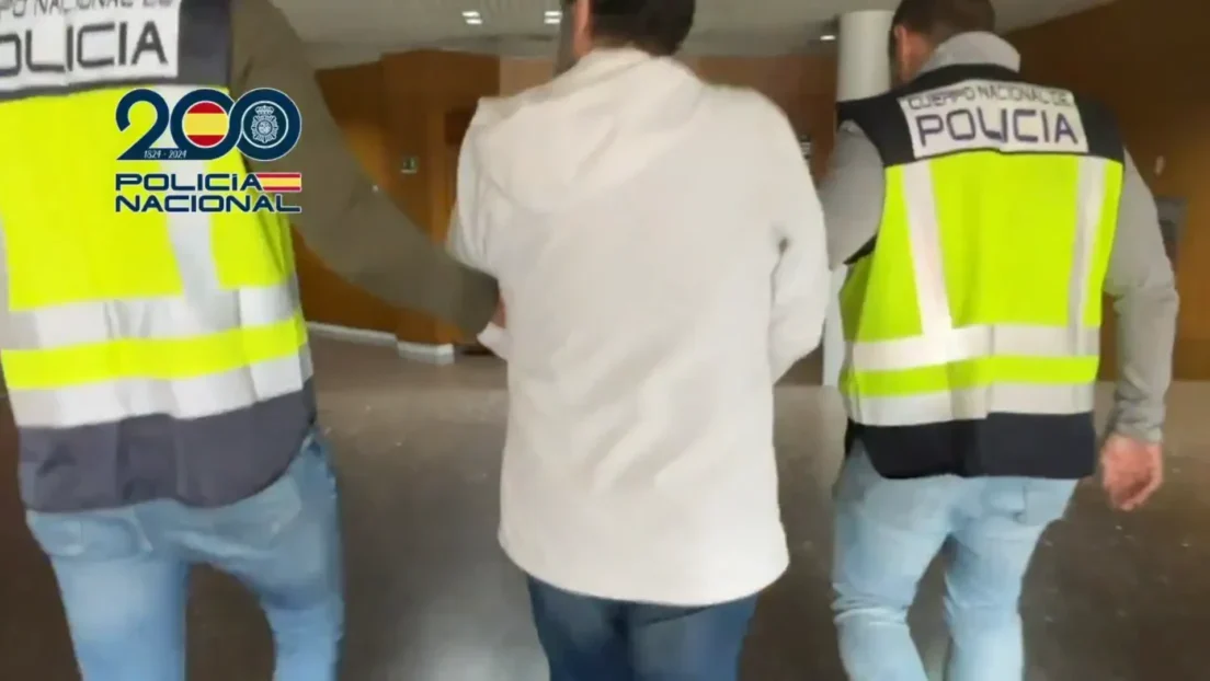 Arrestados dos marroquíes y un español por asaltar 12 establecimientos y robar bienes de más de 120.000 €