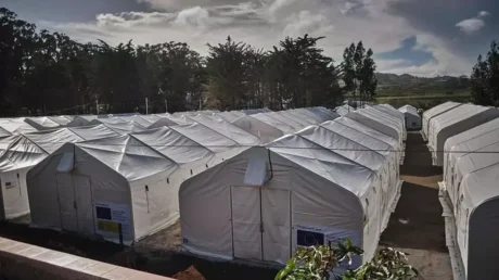 Inmigrantes subsaharianos protagonizan un violento enfrentamiento en el centro de acogida de Las Raíces (Tenerife) - marzo 2025