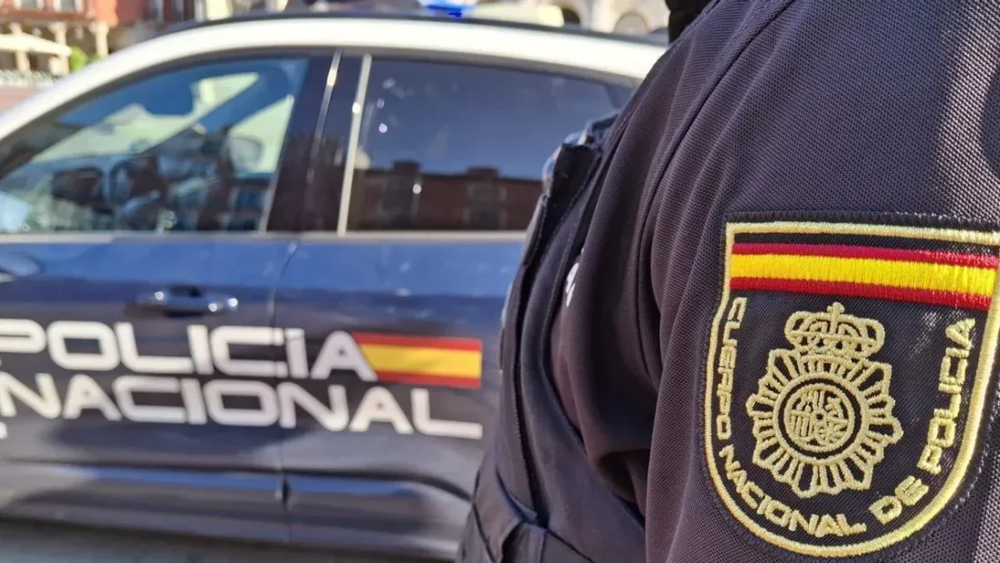 Detienen en Palma de Mallorca a un marroquí por amenazar de muerte a una camarera con un cuchillo jamonero de 20 centímetros