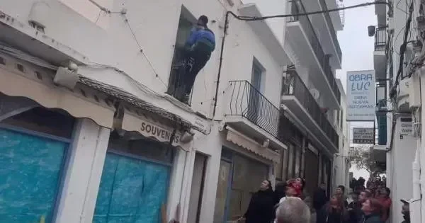 Los vecinos de San Antonio Abad (Ibiza) logran desalojar a los okupas magrebíes con el apoyo de la Guardia Civil y la Policía Local