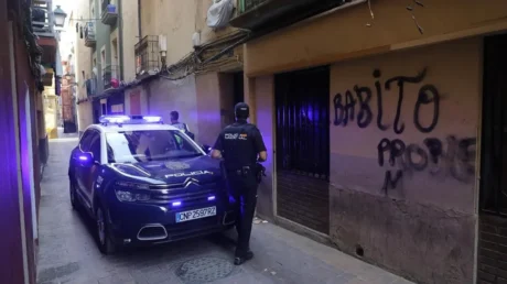 Detenidos dos argelinos por pelearse entre ellos en Zaragoza: «Cualquier día voy a coger una bombona de gas y te quemo vivo» - marzo 2025